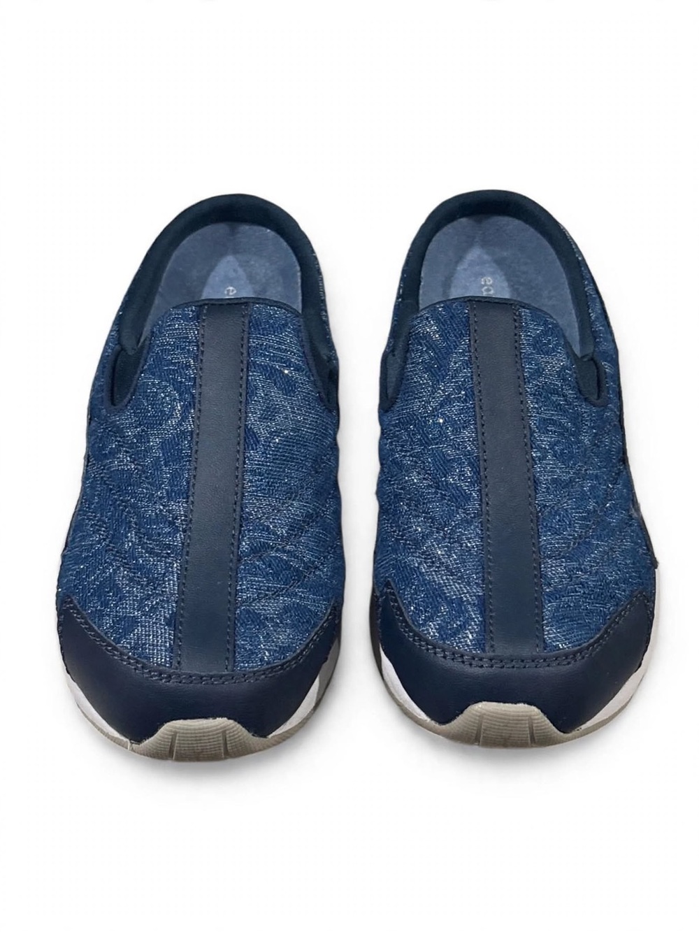 Easy Spirit Traveltime - Women's Slip-On Mule / Clog - Size 7 Narrow
